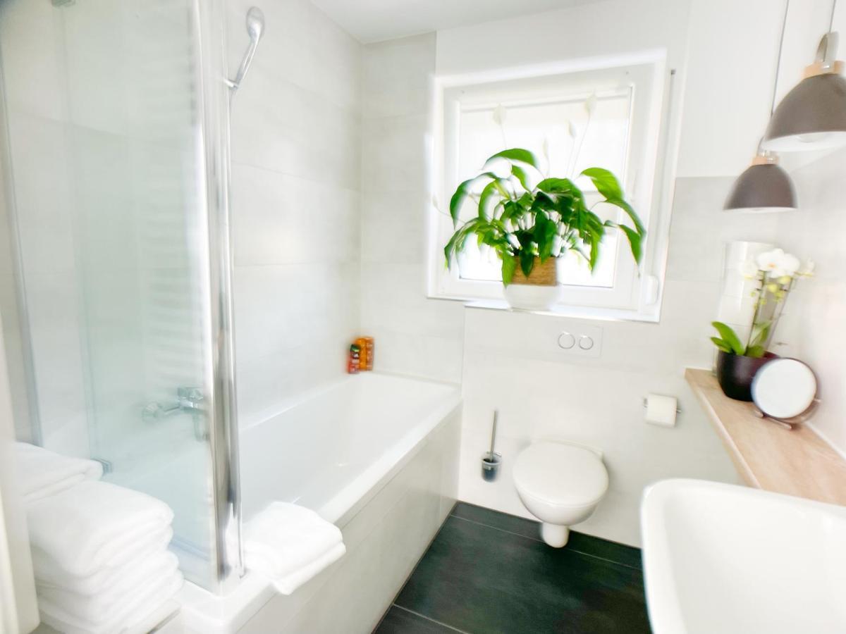 M-Style 01 Apartment Mit Terrasse Und Gasgrill, 24H Self-Check-In, Free Parking, Netflix Нюрнберг Екстер'єр фото