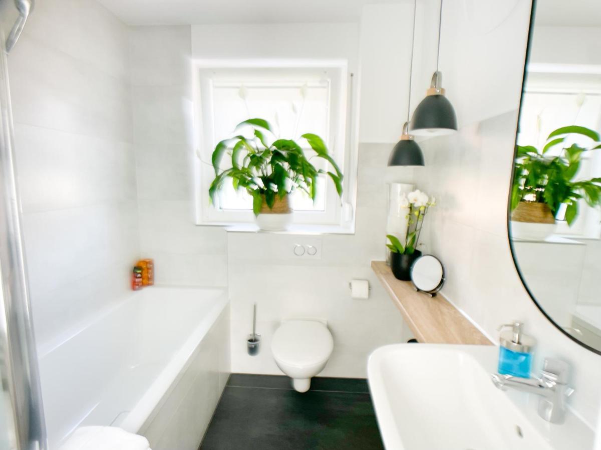 M-Style 01 Apartment Mit Terrasse Und Gasgrill, 24H Self-Check-In, Free Parking, Netflix Нюрнберг Екстер'єр фото